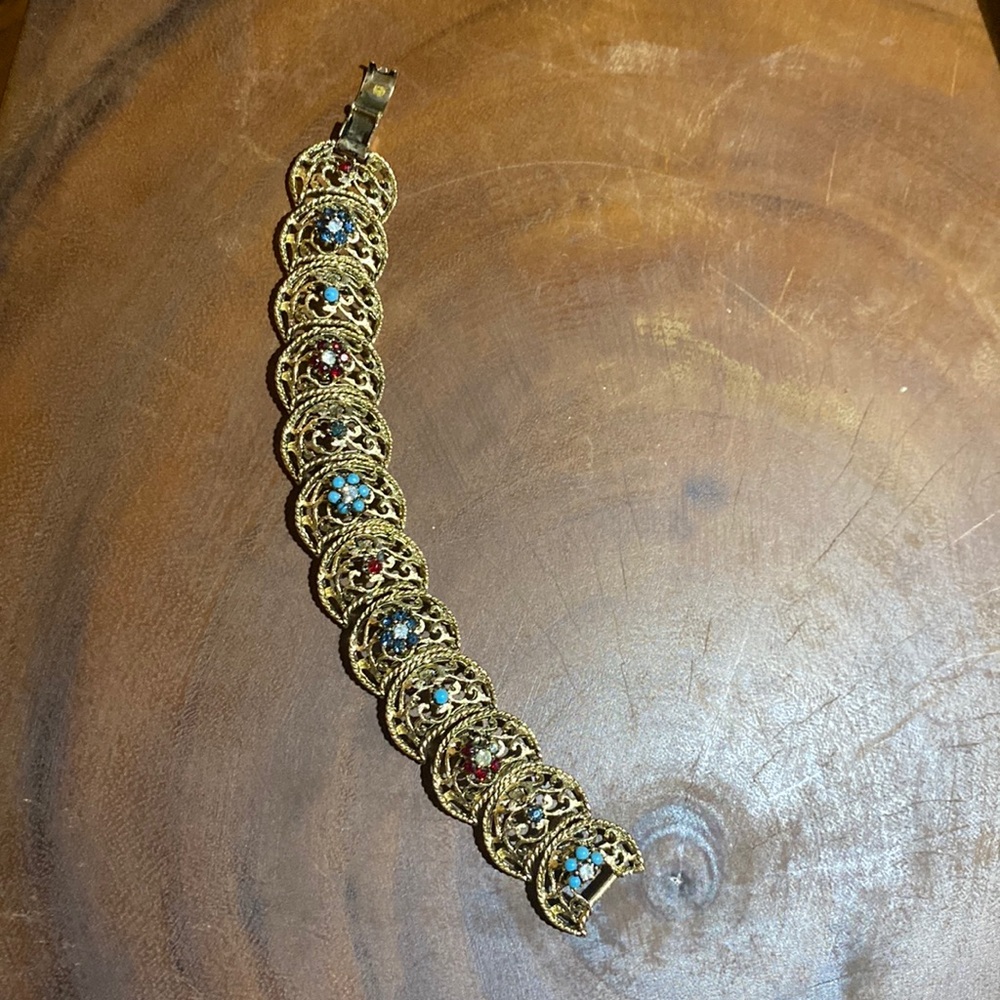 Detailed Half-Moon Metal Bracelet